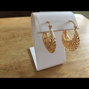 Hoop Earrings Gold Filled Filigree Style. NWOT
